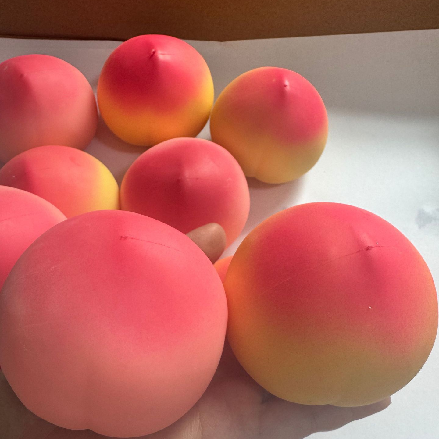 Knapperig krokant perzikfruit  - Party Games For Adults recensie en prijs
